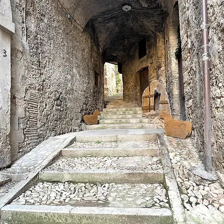 Con Vista * Narni